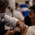 Peso inicia semana con ganancia moderada