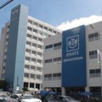 Funcionarios que vayan a fiestas pueden perder su trabajo en Nuevo León