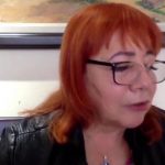 Empleados se graban pateando comida dejada en el cine