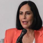 Caravana con unos 5.000 migrantes avanza lentamente por el sur de México