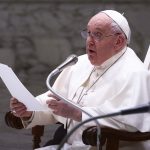 Feyenoord lo tiene claro: No regalará a Santiago Giménez