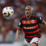 Acude Ben Affleck a su mansión