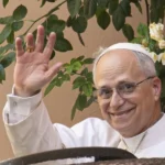 Mujer detenida por pinchar a hombre en el Metrobús