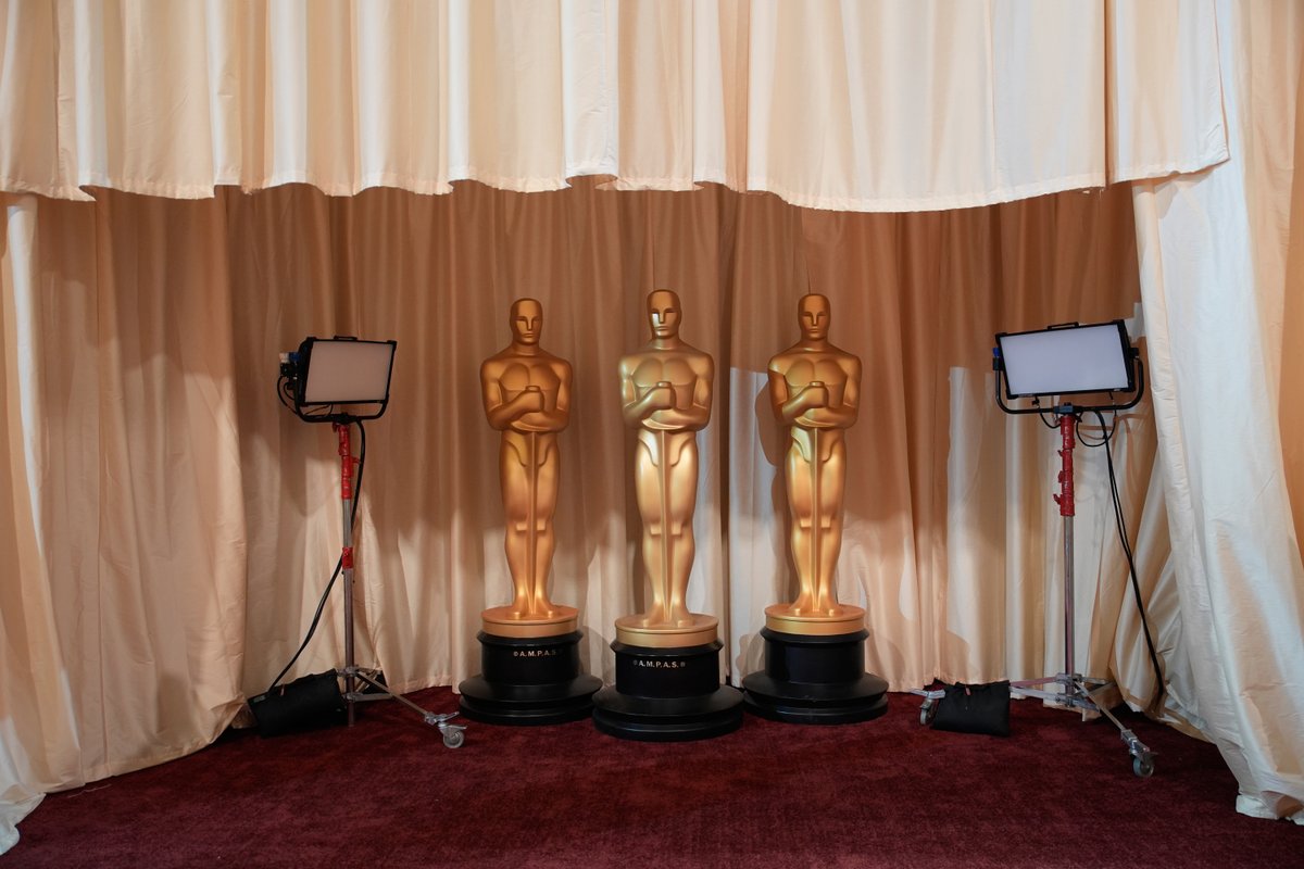 Los Oscar 2026 arrancan con humor y polémica: robots, seguridad extrema y el ingenio de Conan