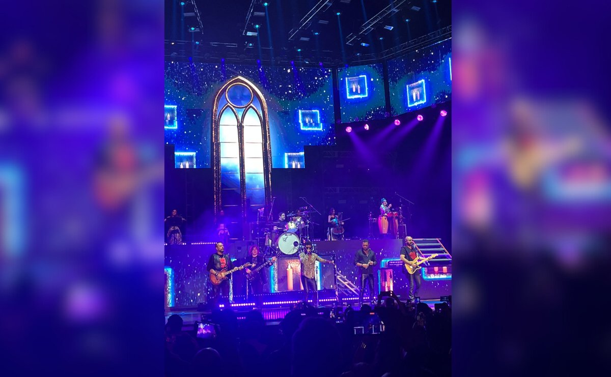 Elefante celebra 30 años de música con un espectacular inicio de gira en el Auditorio Nacional