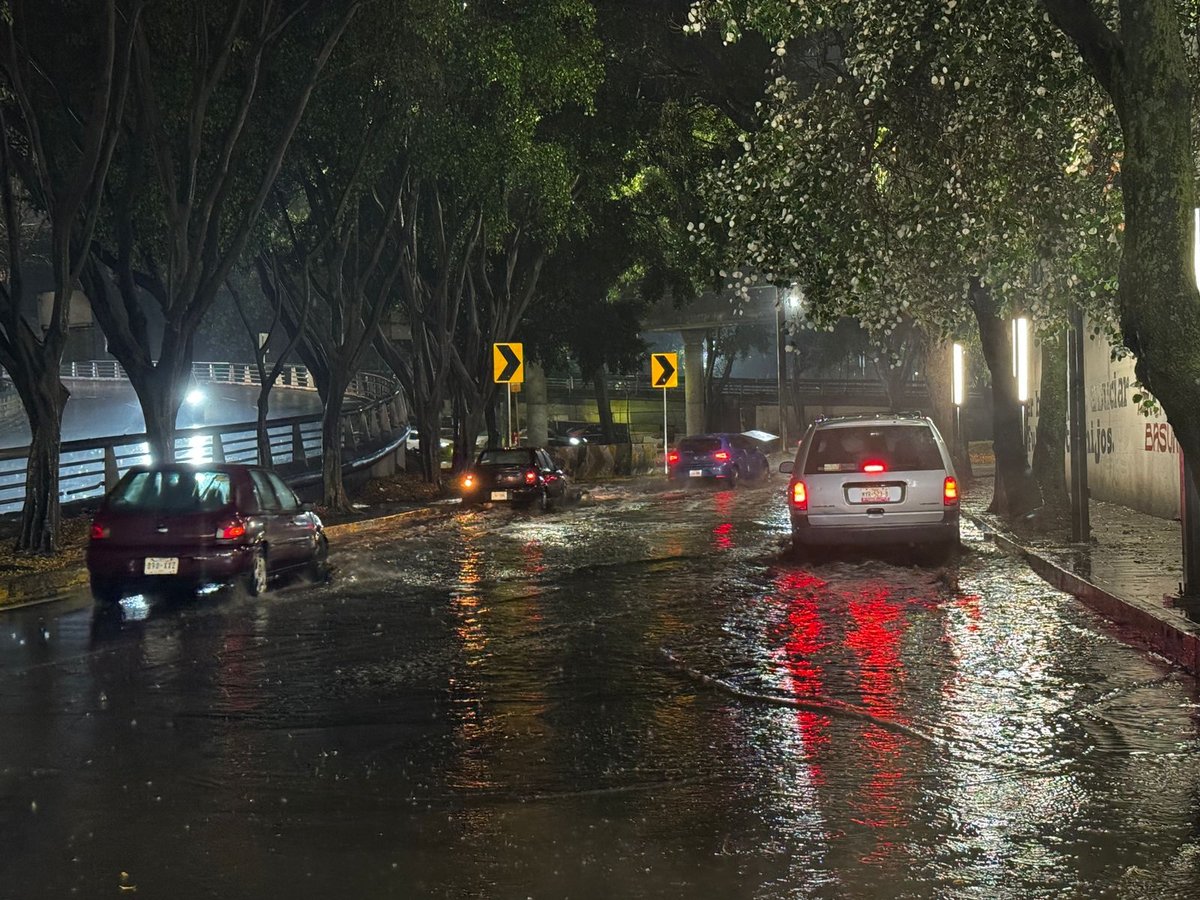 Inundaciones paralizan 10 demarcaciones de la CDMX: 16 puntos críticos por lluvias torrenciales